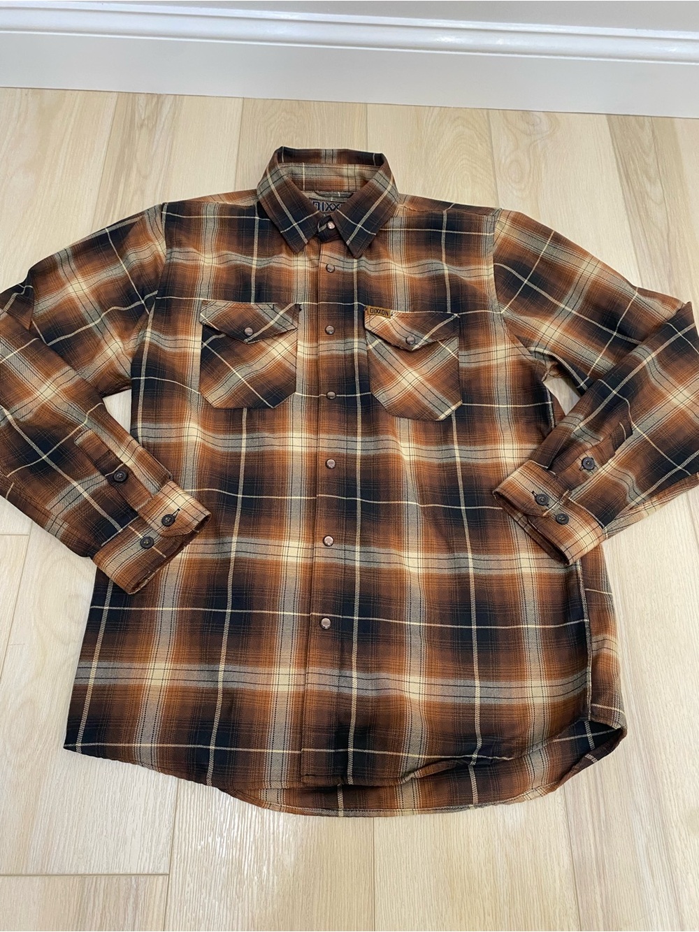 Dixxon The Barrel Flannel Shirt Mens Medium Brown Plaid D-Tech Snap Button Up
